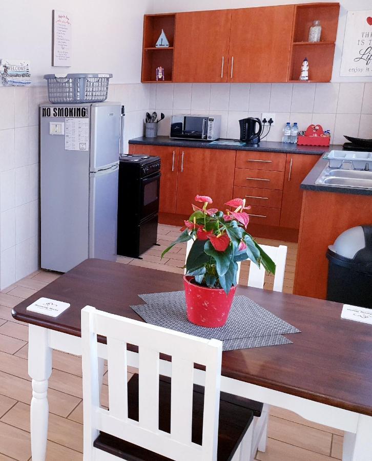 Harmony Haven Couples Retreat Appartamento Amanzimtoti Esterno foto