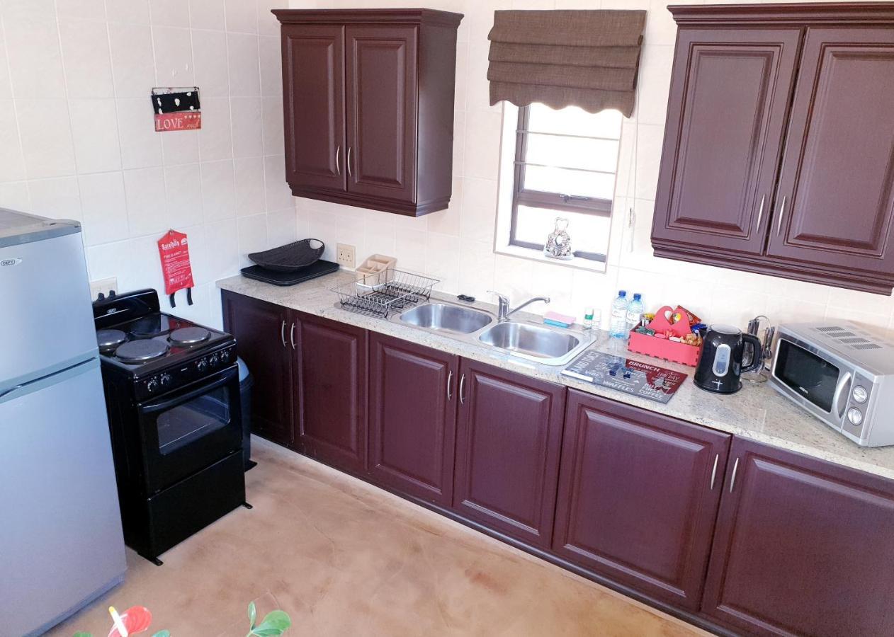 Harmony Haven Couples Retreat Appartamento Amanzimtoti Esterno foto