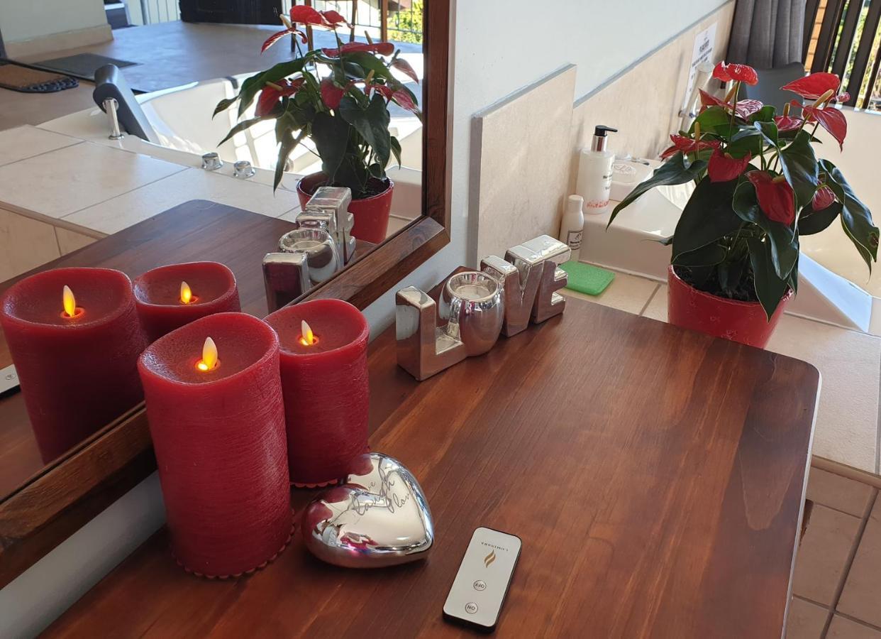 Harmony Haven Couples Retreat Appartamento Amanzimtoti Esterno foto