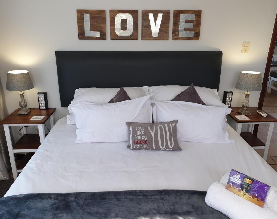 Harmony Haven Couples Retreat Appartamento Amanzimtoti Esterno foto