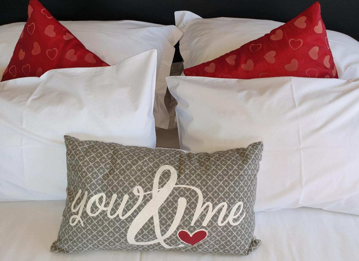 Harmony Haven Couples Retreat Appartamento Amanzimtoti Esterno foto
