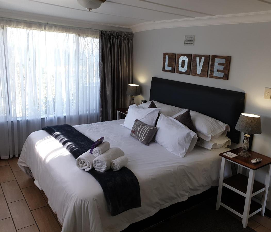 Harmony Haven Couples Retreat Appartamento Amanzimtoti Esterno foto